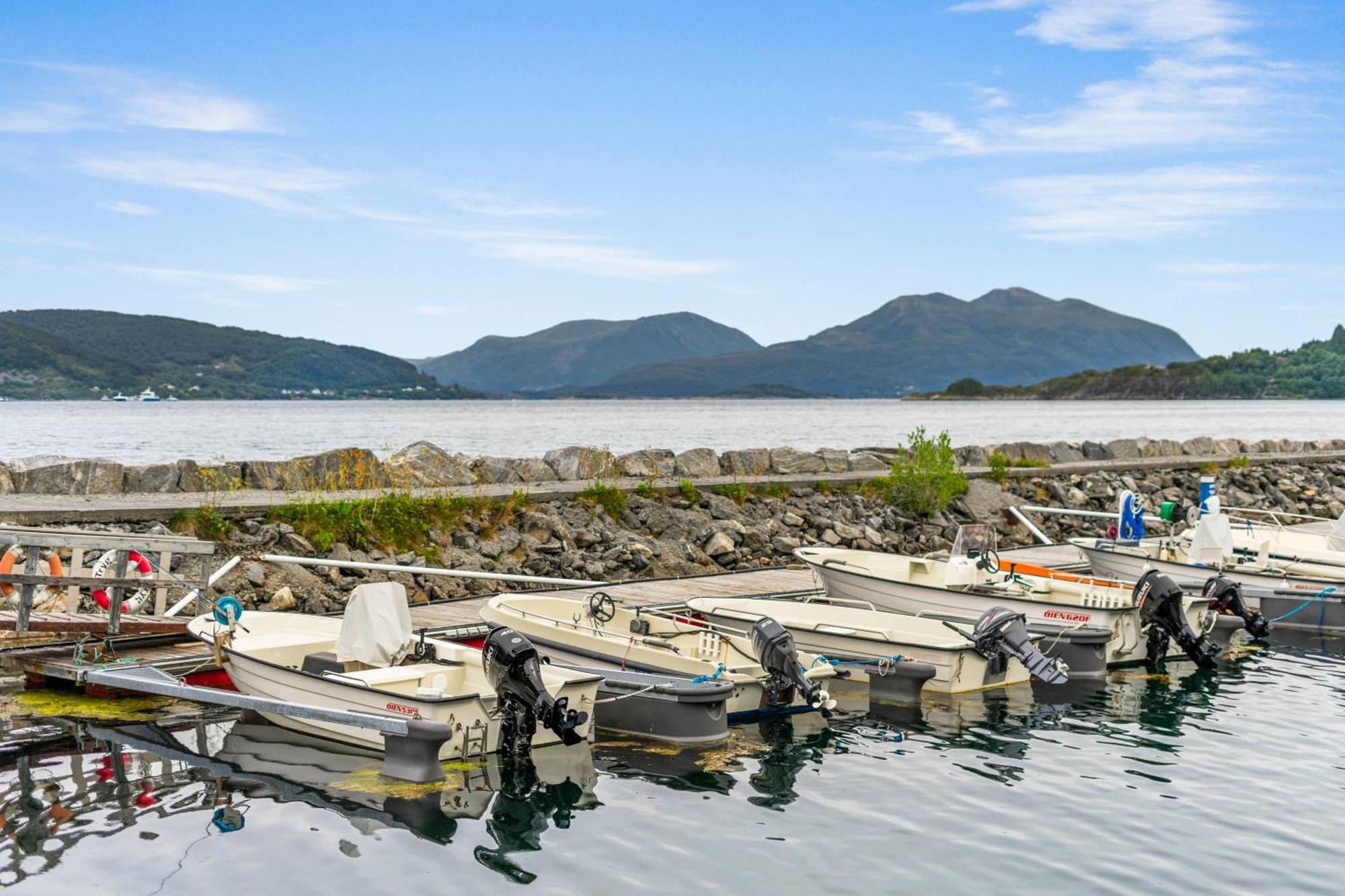 Rovde Fjordferien Vila Exterior foto