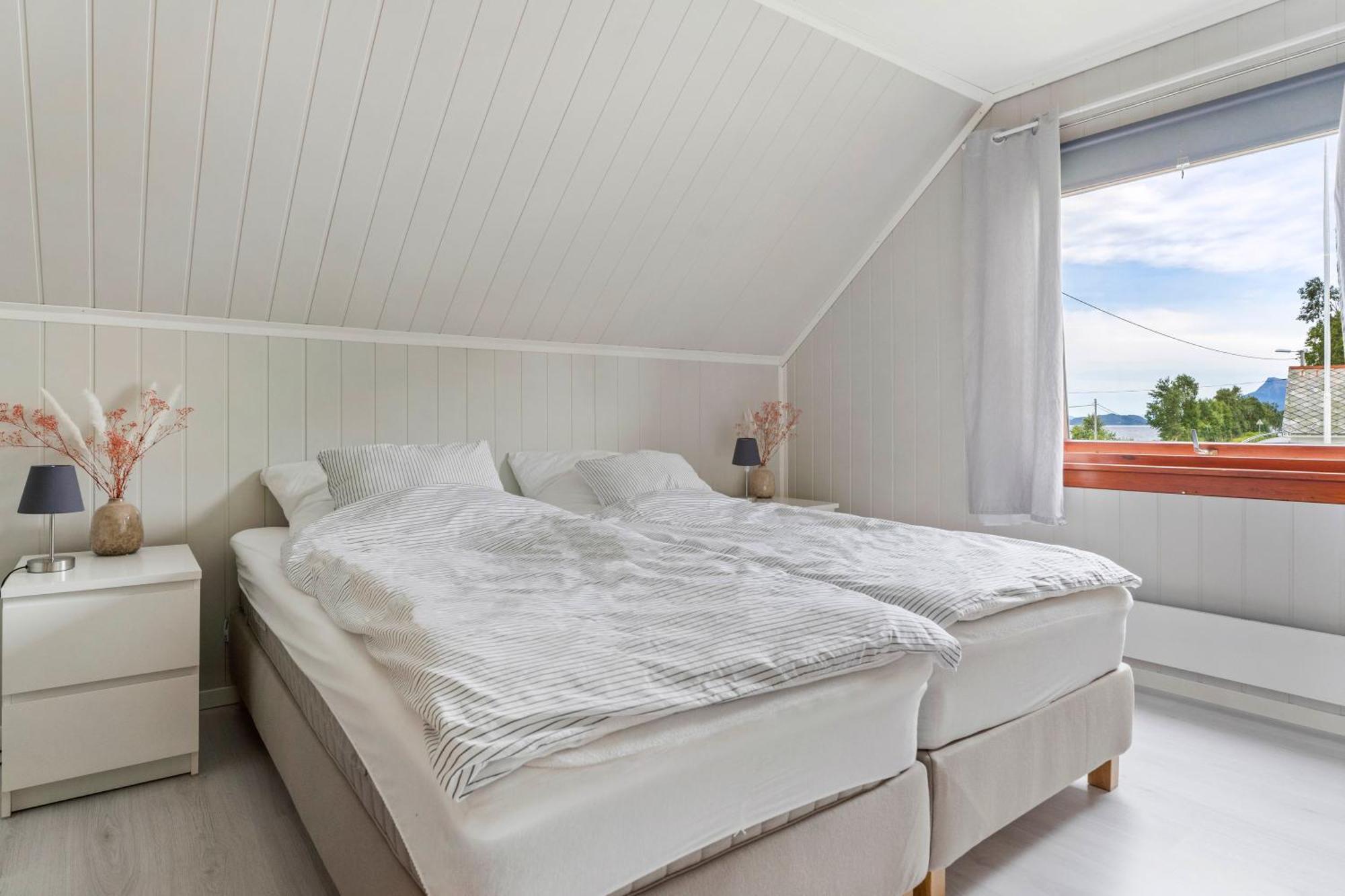 Rovde Fjordferien Vila Exterior foto